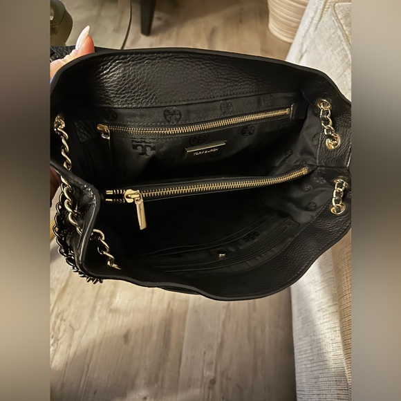 LEATHER TORY BURCH HANDBAG WITH MATCHING WALLET - Picture 6 of 8